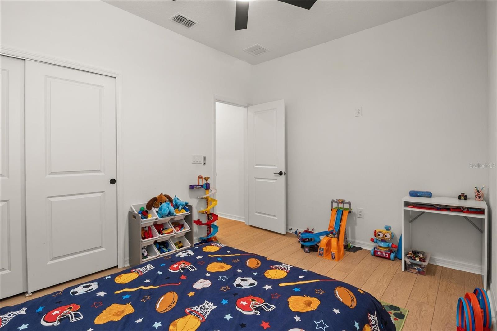 625 Overpool Ave Property Photo 22