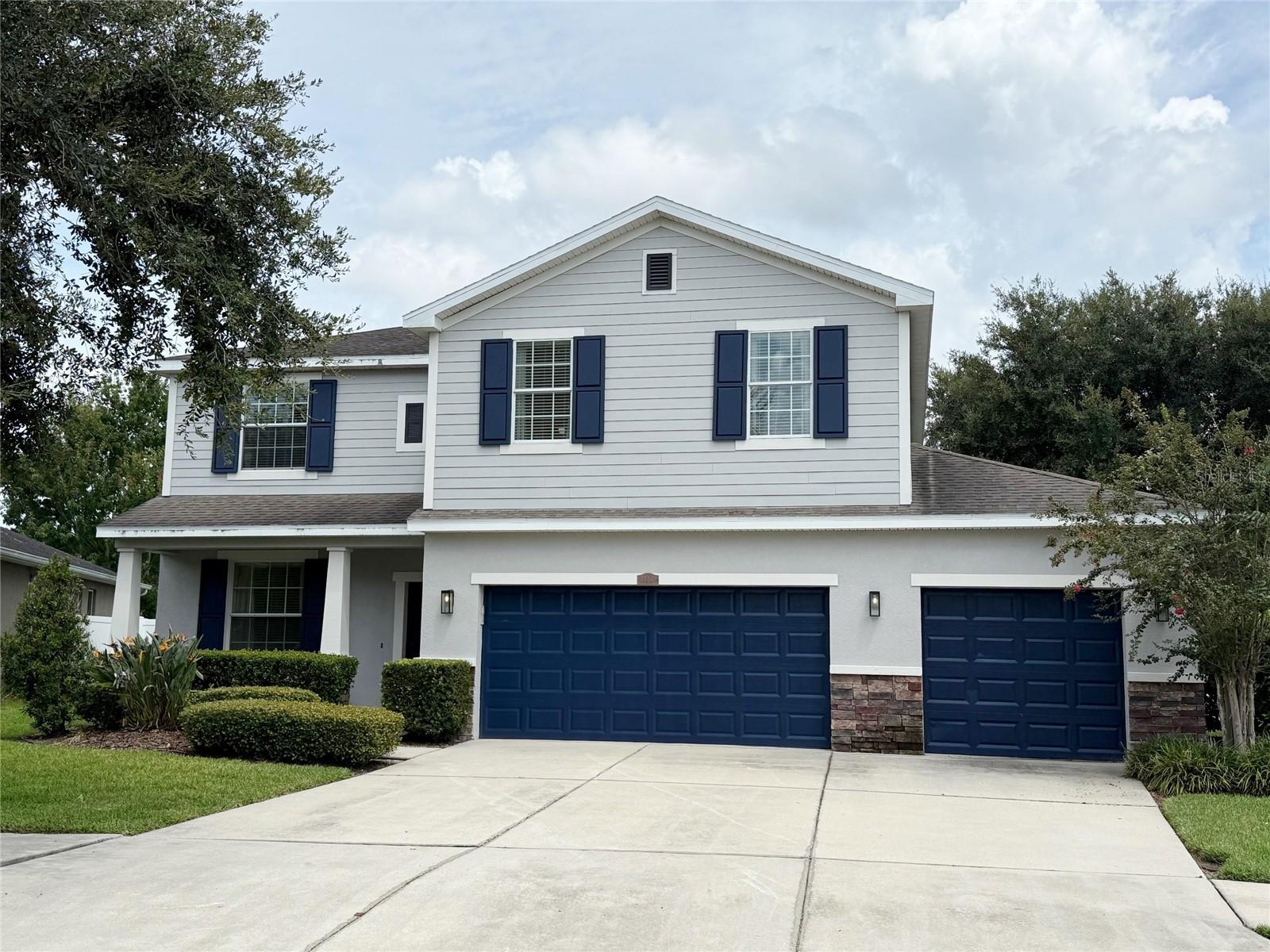 12236 Fairlawn Dr Property Photo 4