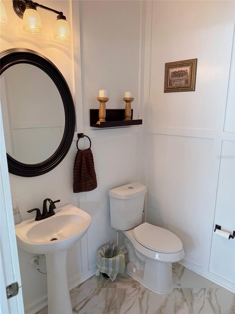 12236 Fairlawn Dr Property Photo 43