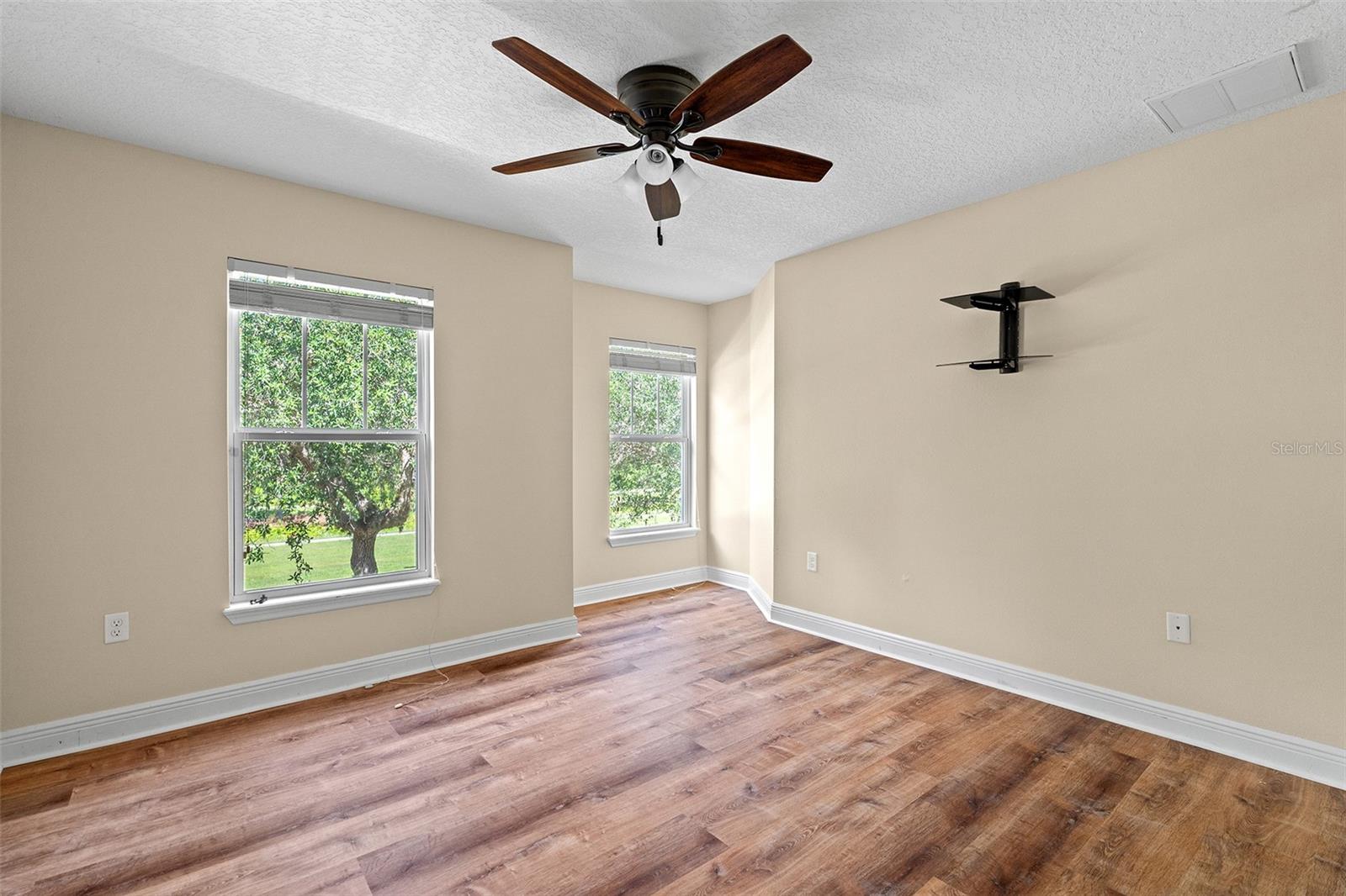 3353 Schoolhouse Rd Property Photo 26
