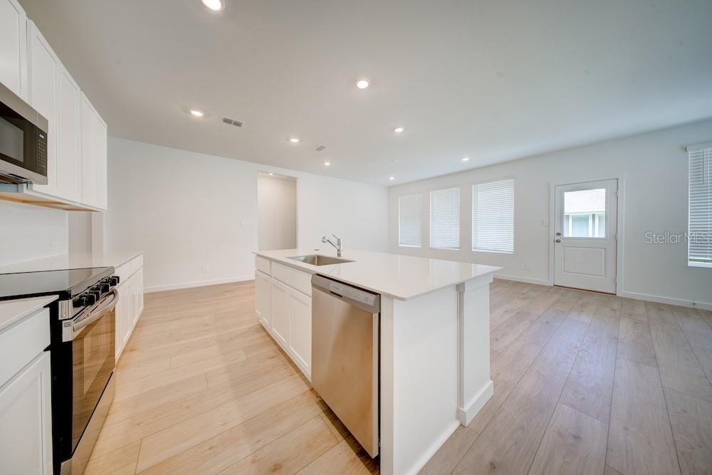 5126 Flaxleaf St Property Photo 18