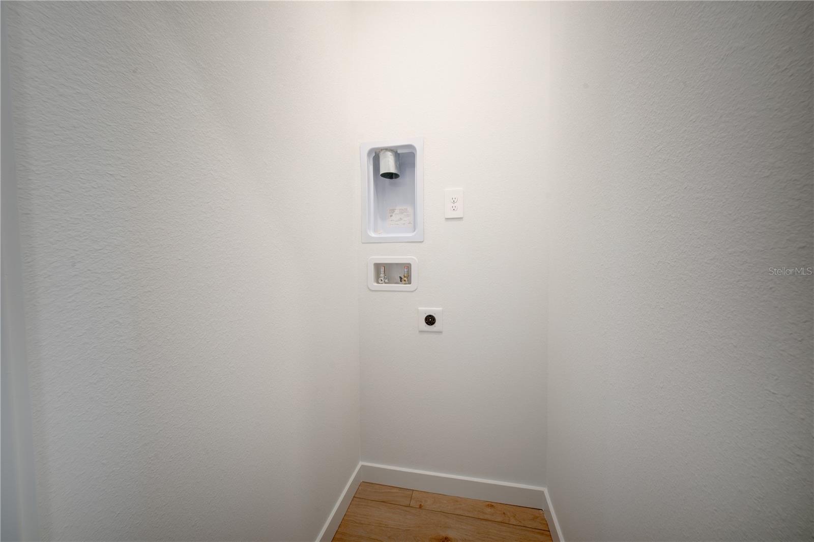 5126 Flaxleaf St Property Photo 37
