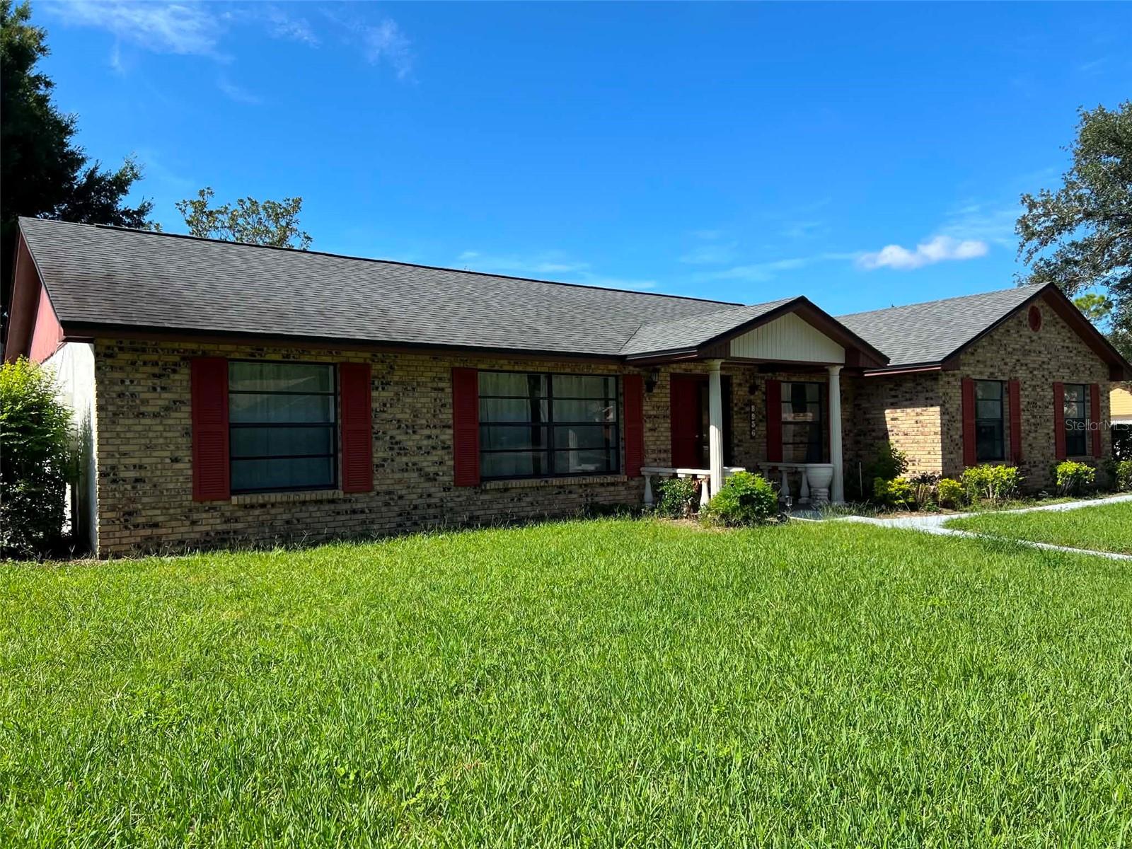 8936 Rose Hill Dr Property Photo 2
