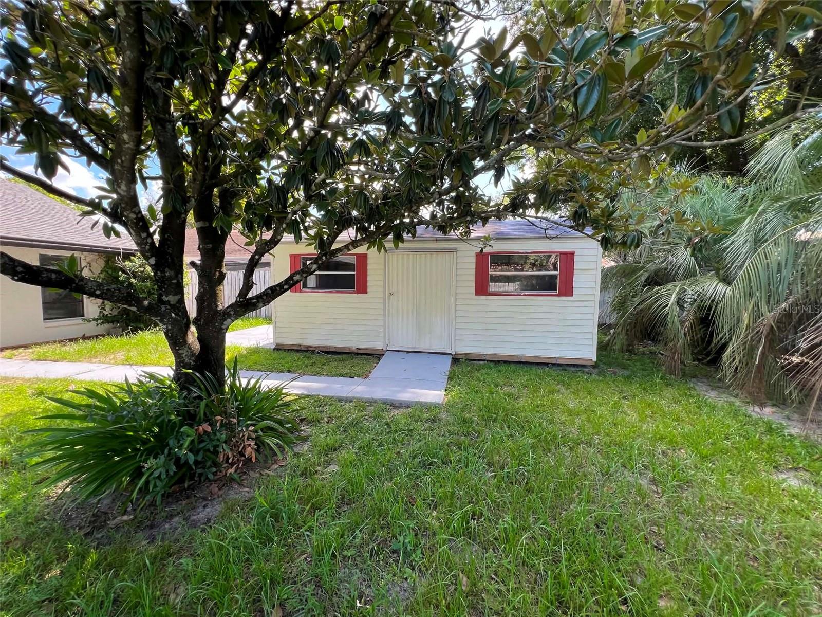 8936 Rose Hill Dr Property Photo 7