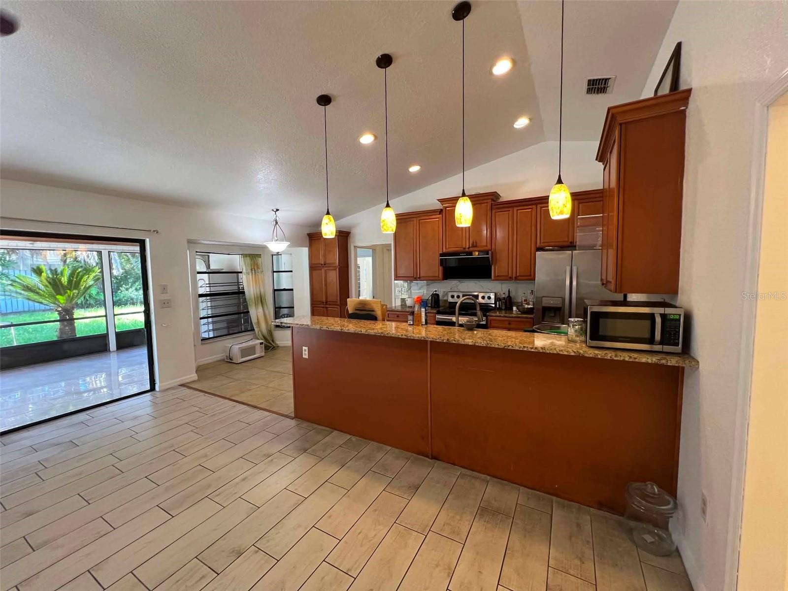 8936 Rose Hill Dr Property Photo 22