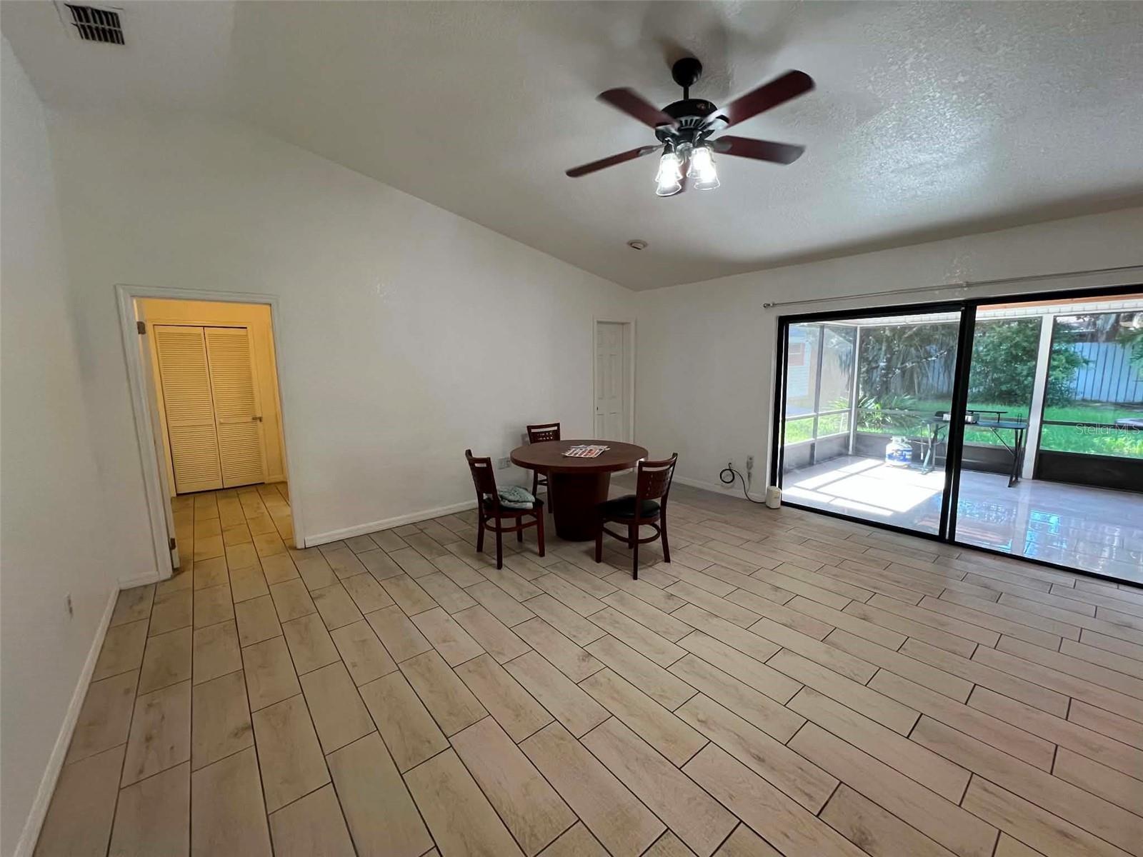 8936 Rose Hill Dr Property Photo 30