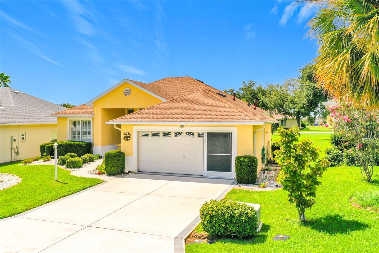 5693 Gulf Stream Street Property Photo 5