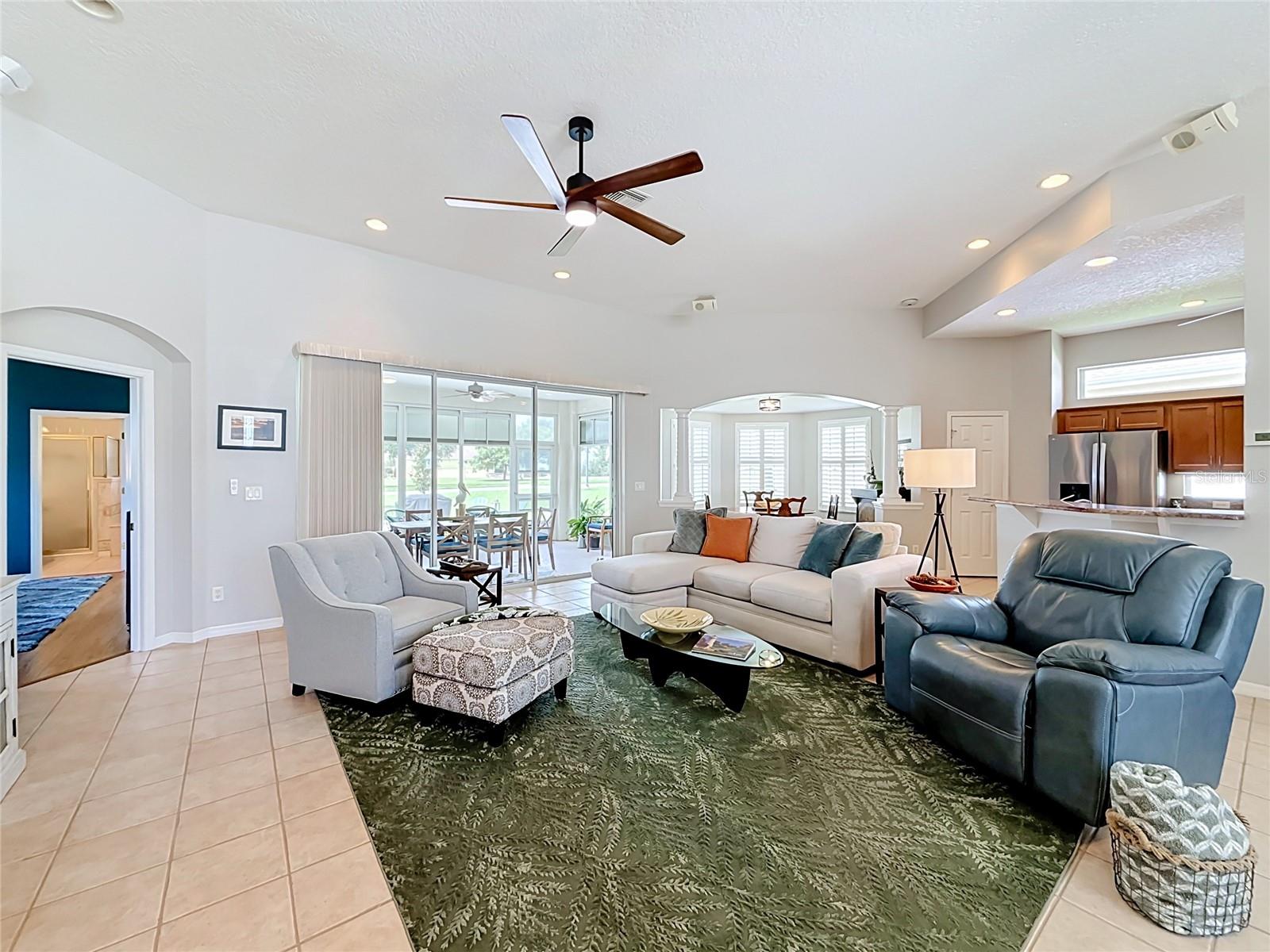 5693 Gulf Stream Street Property Photo 9