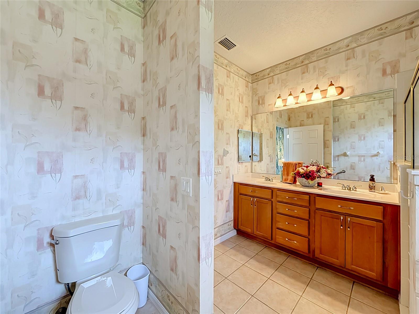 5693 Gulf Stream Street Property Photo 25