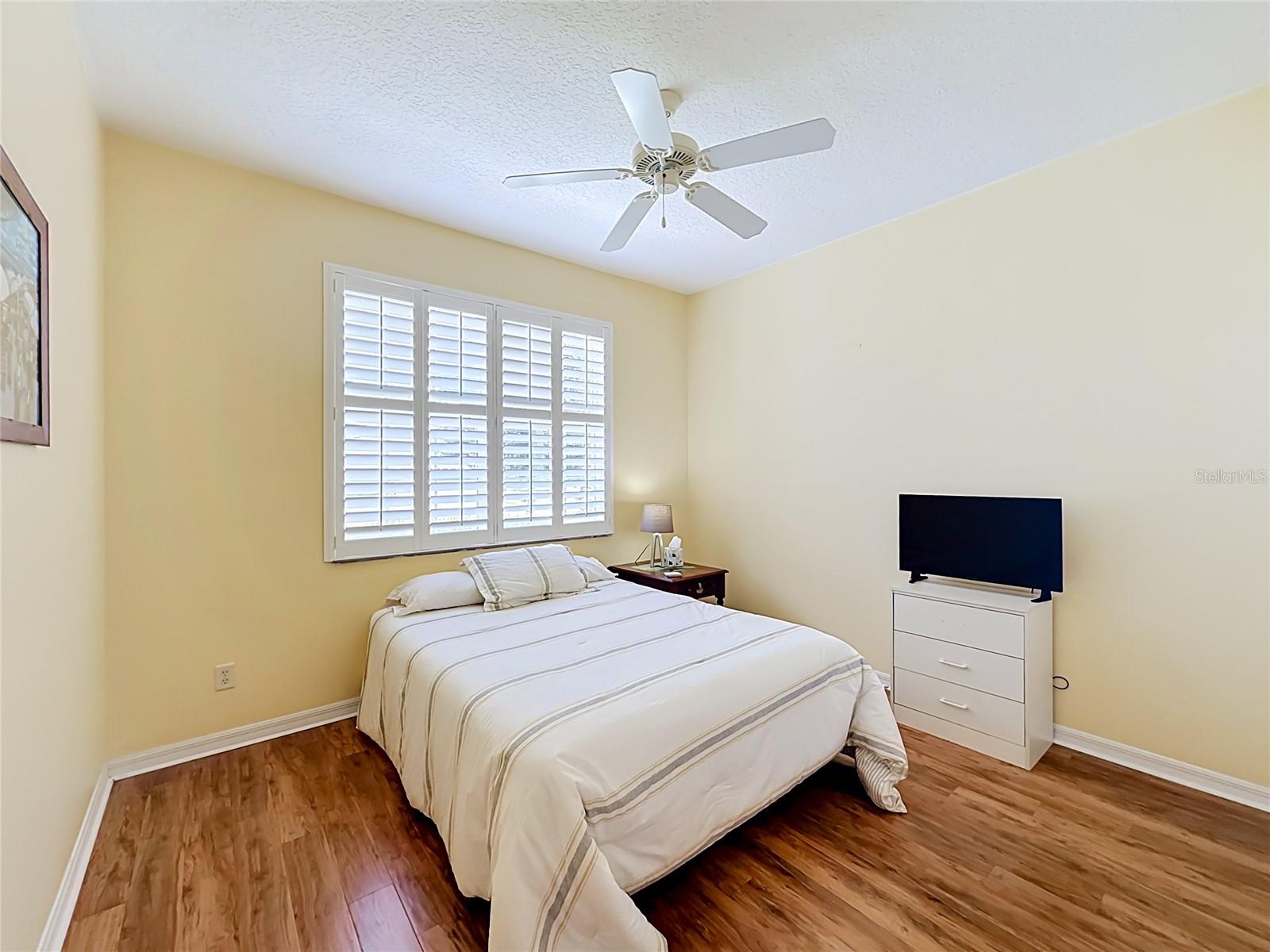 5693 Gulf Stream Street Property Photo 28