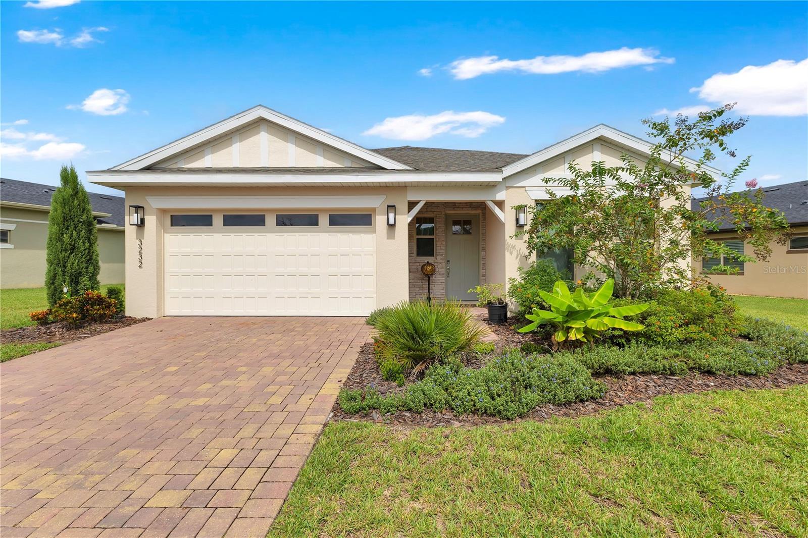 3232 Songbird Cir Property Photo 1