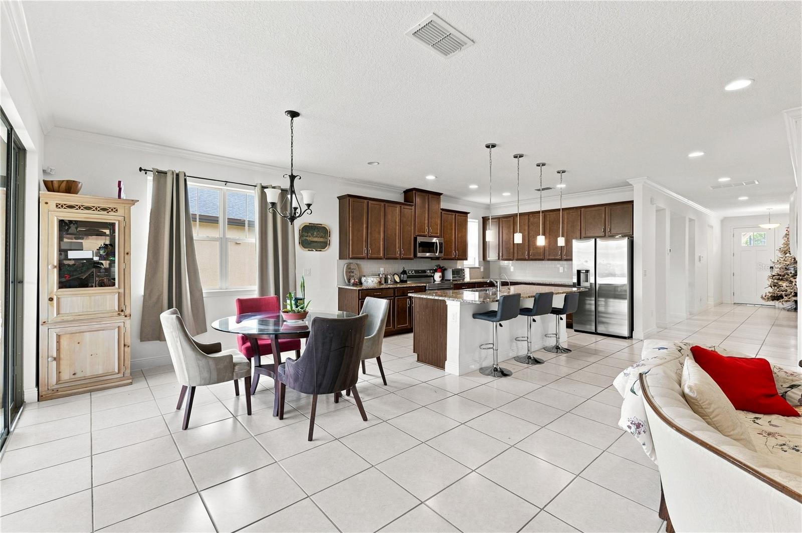 3232 Songbird Cir Property Photo 5
