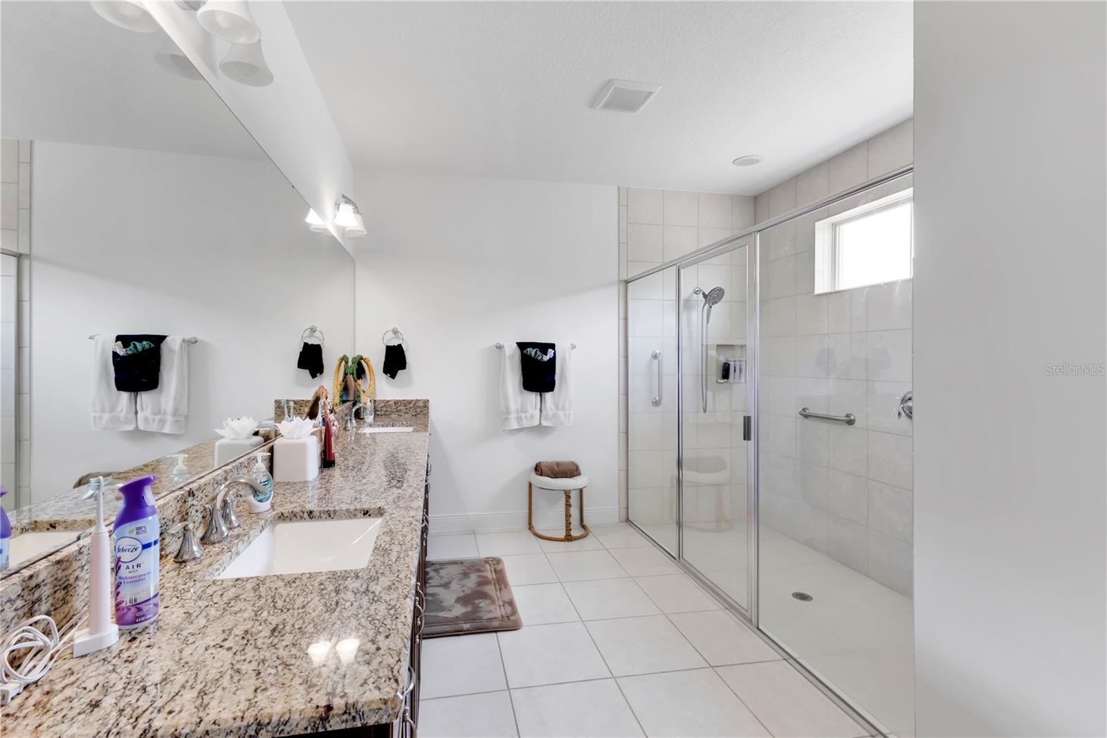 3232 Songbird Cir Property Photo 9