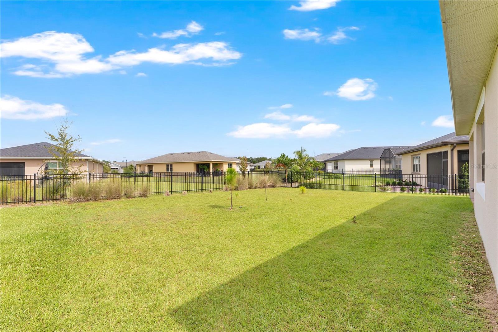 3232 Songbird Cir Property Photo 16