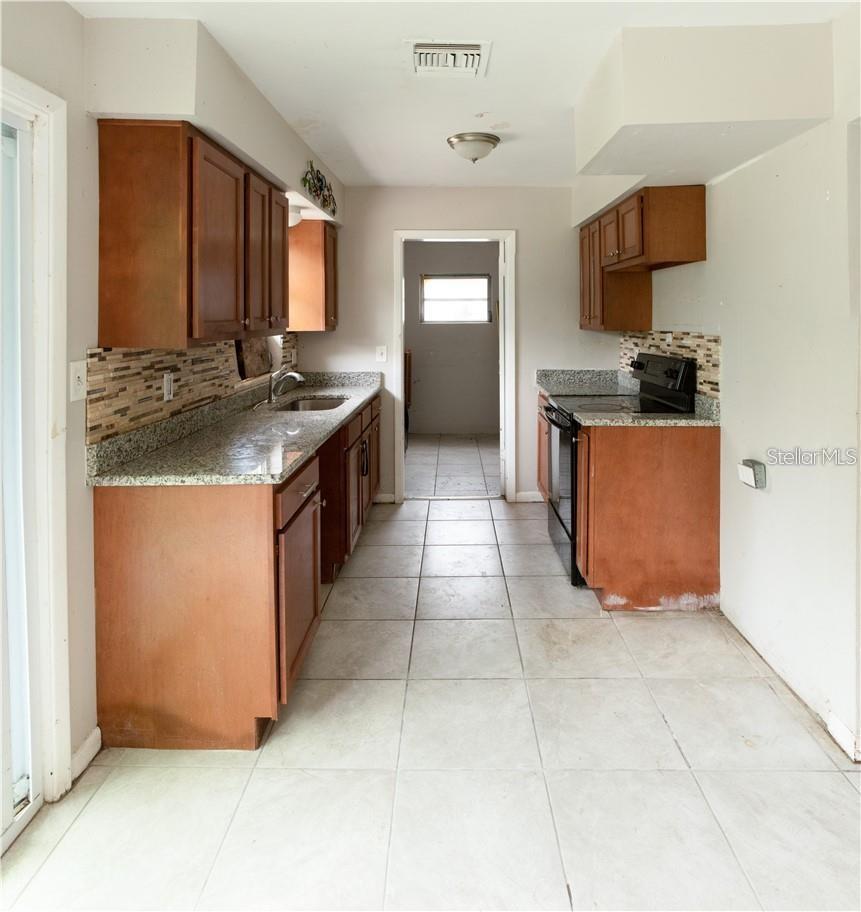 5015 Keith Pl Property Photo 6