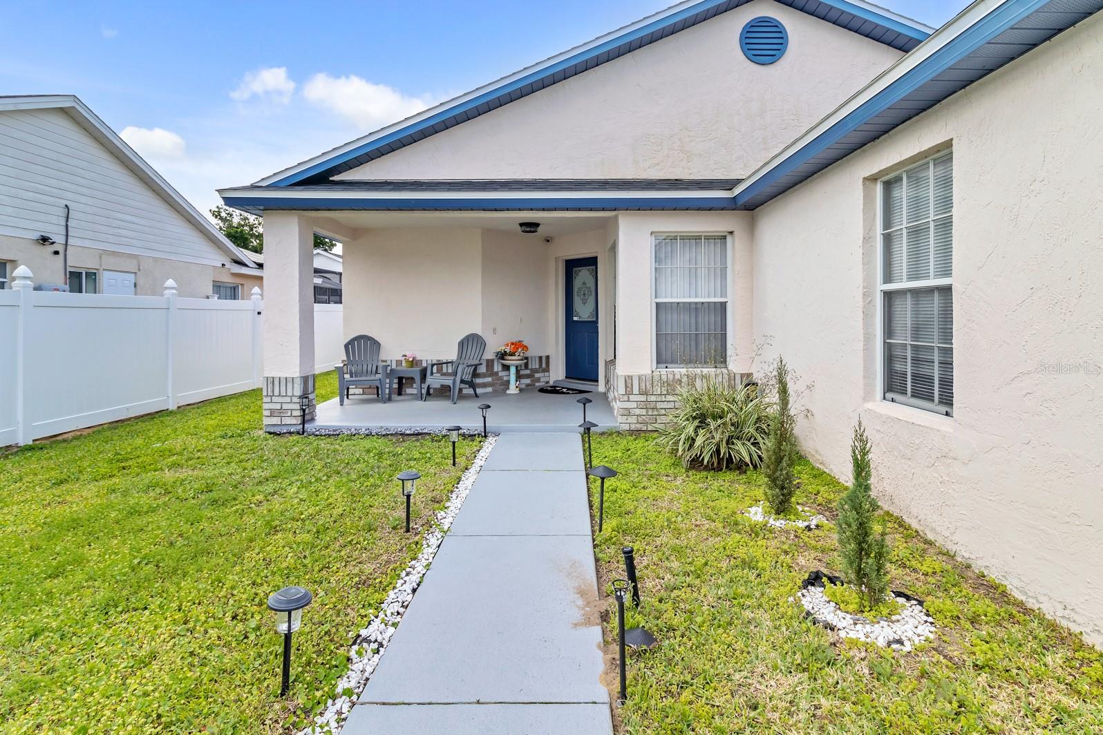 7830 Myrtle Oak Ln Property Photo 3