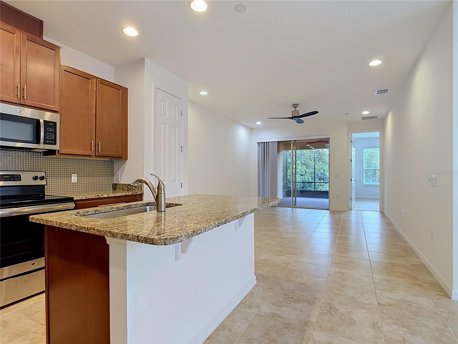 3443 Fallbrook Dr Property Photo 2