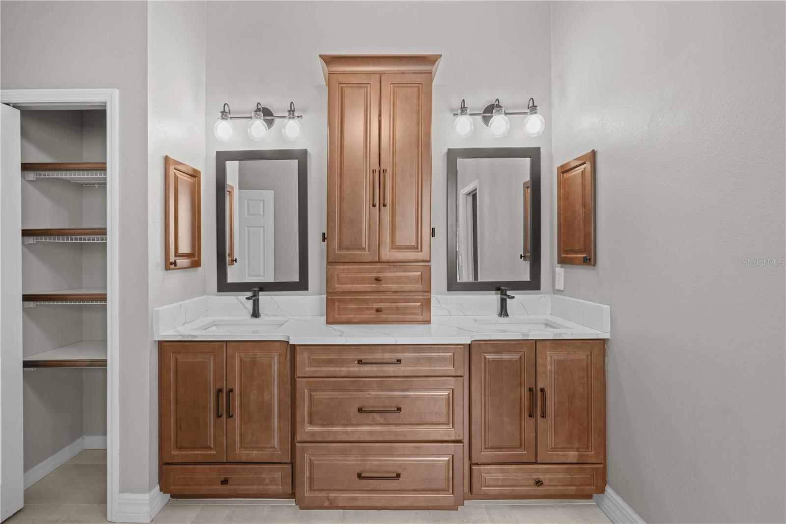 10169 Marsh Pine Cir Property Photo 25