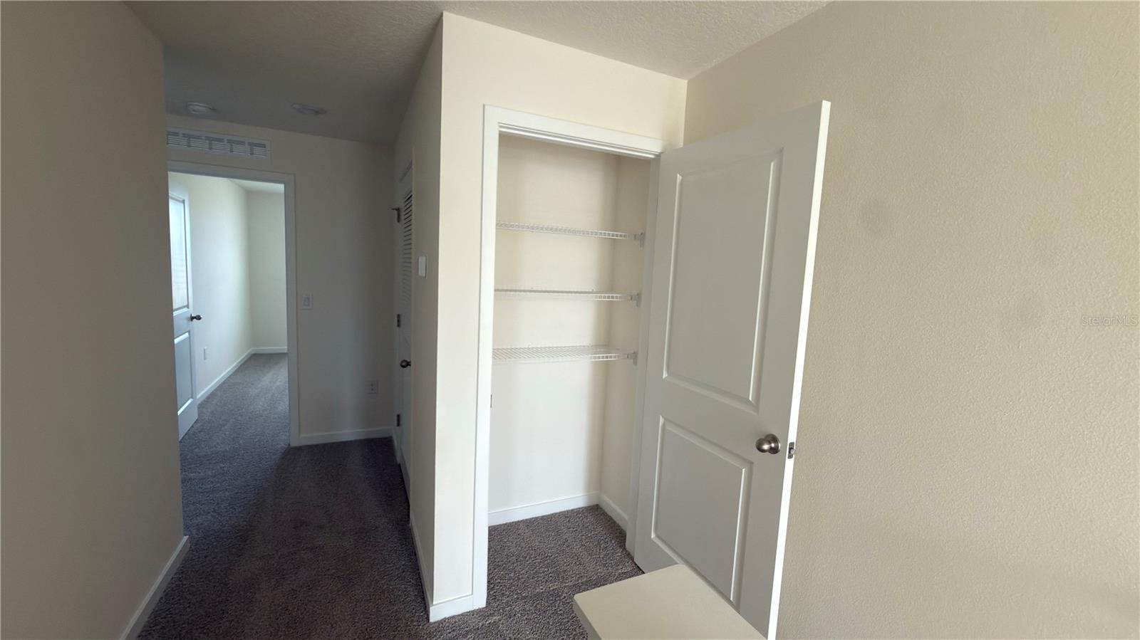 725 Preston Cove Dr Property Photo 13