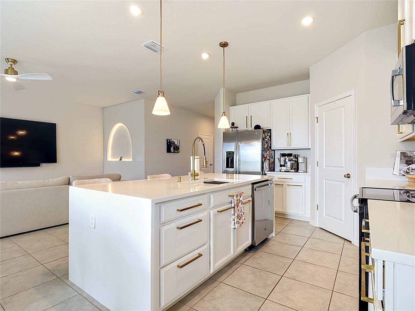 5589 Vigo Loop Property Photo 13
