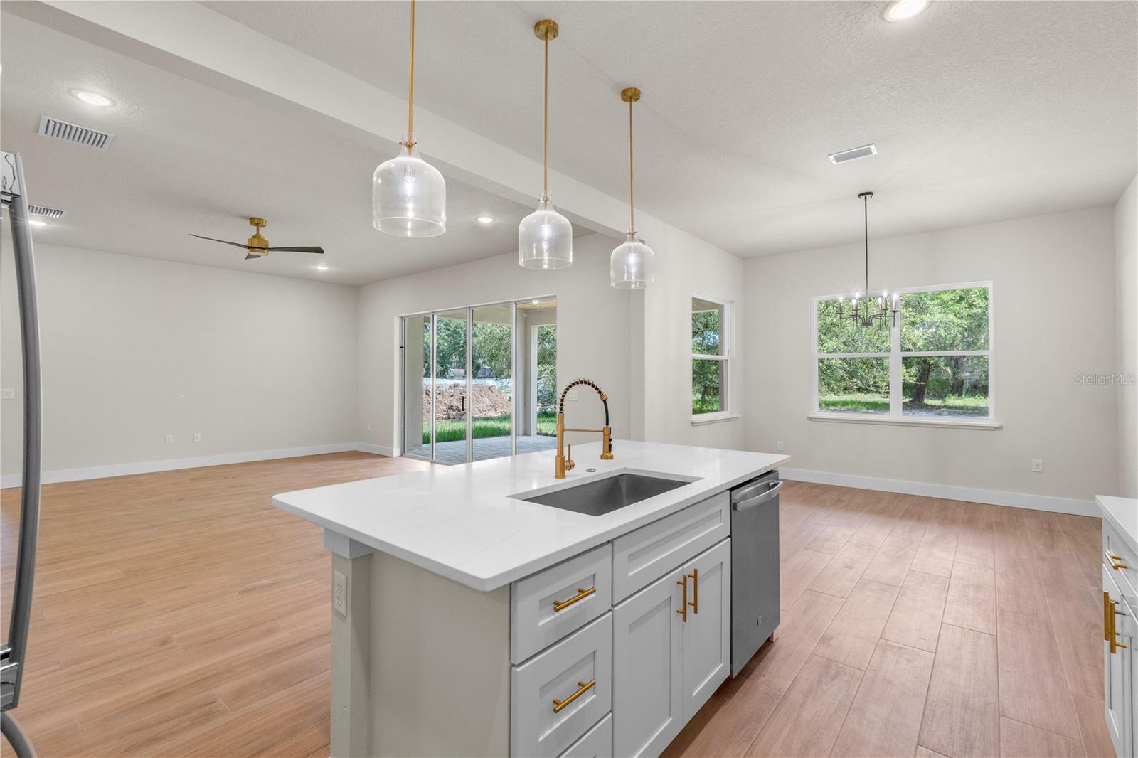 1891 Nw 79 Loop Property Photo 9