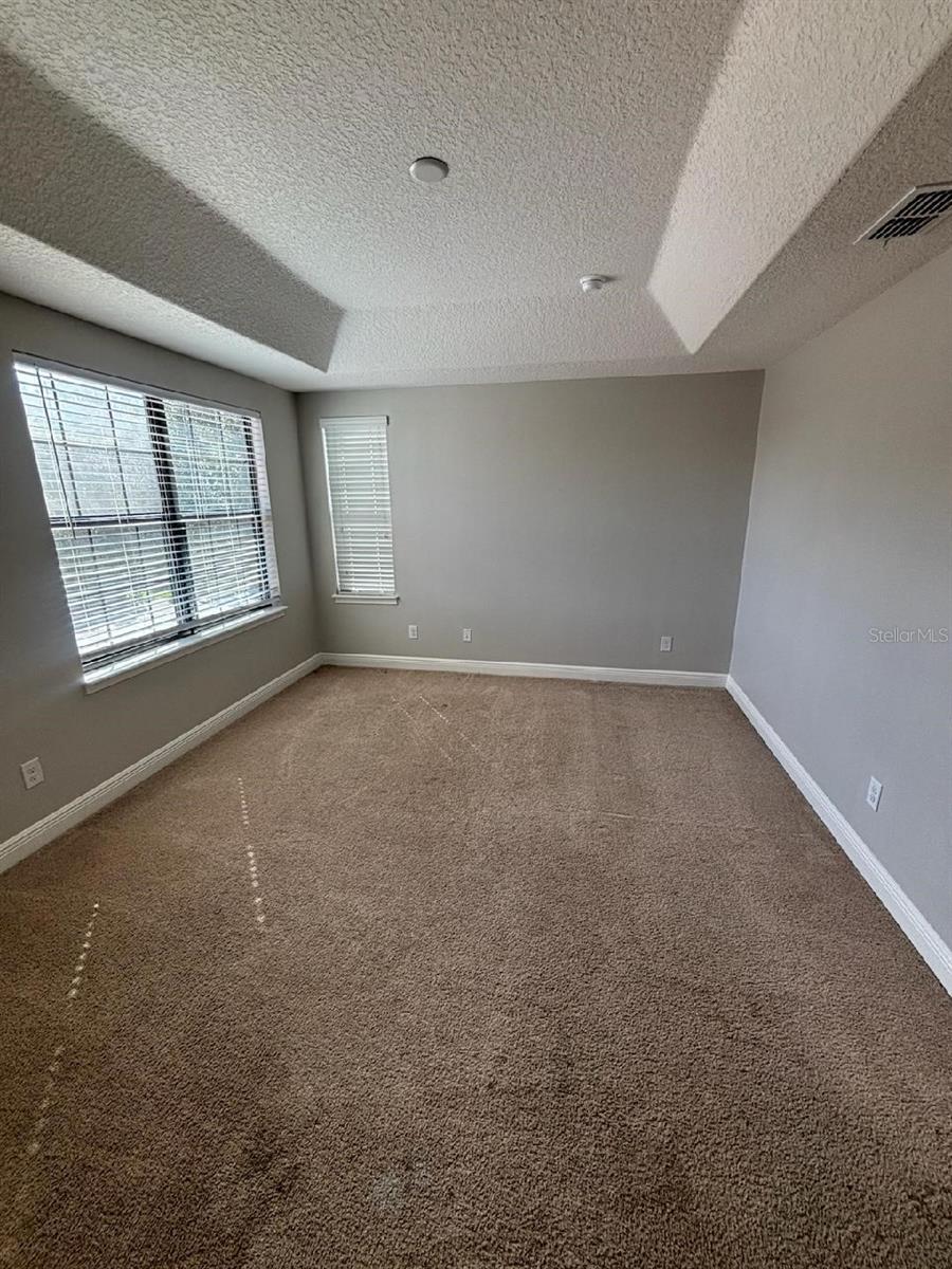 8171 Roseville Blvd Property Photo 10