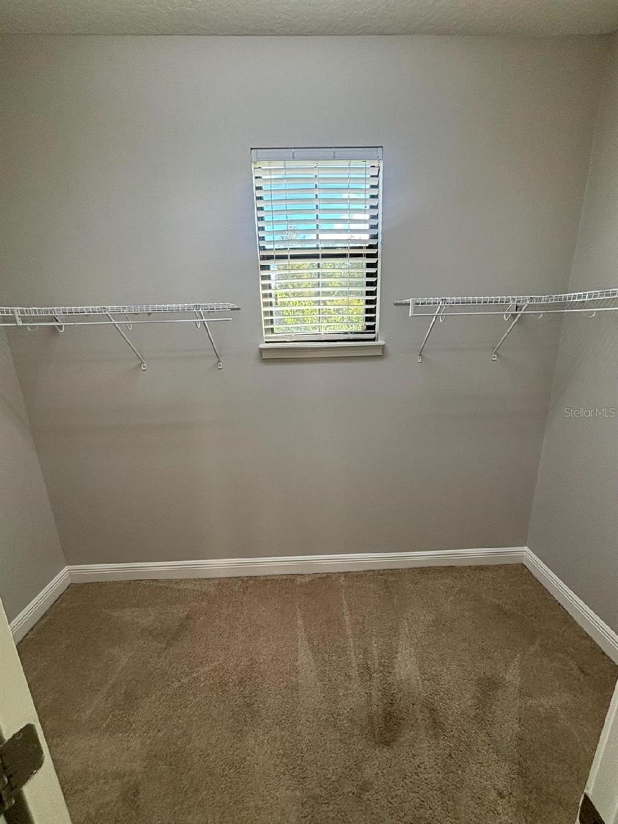 8171 Roseville Blvd Property Photo 21