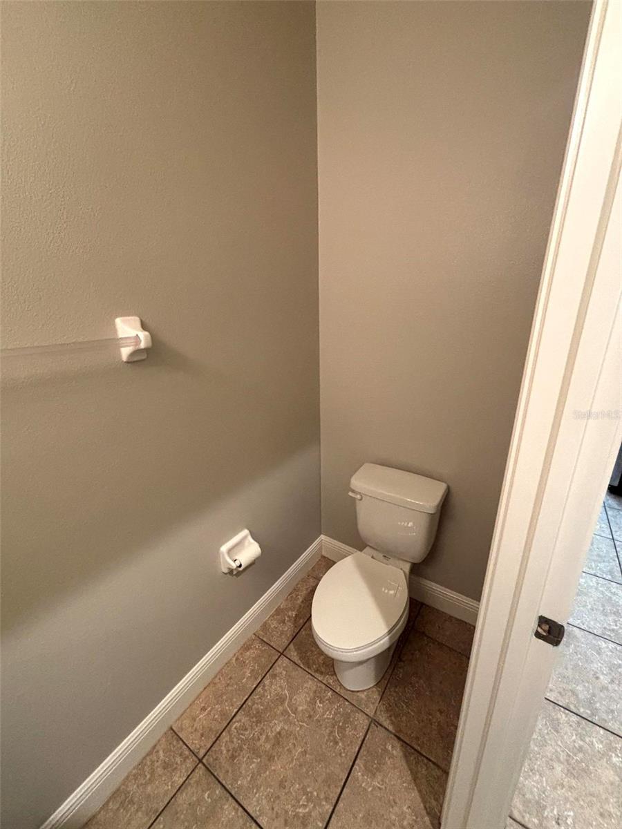 8171 Roseville Blvd Property Photo 29