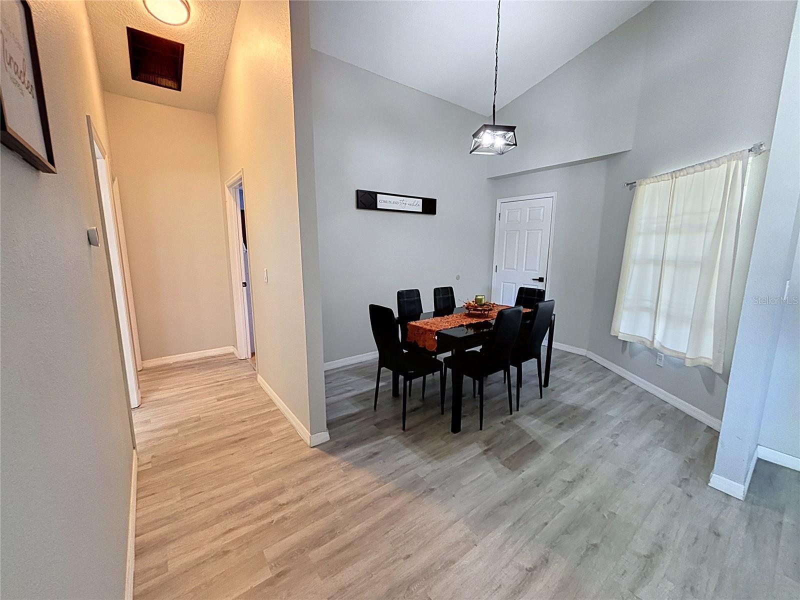 668 Durango Loop St Property Photo 12