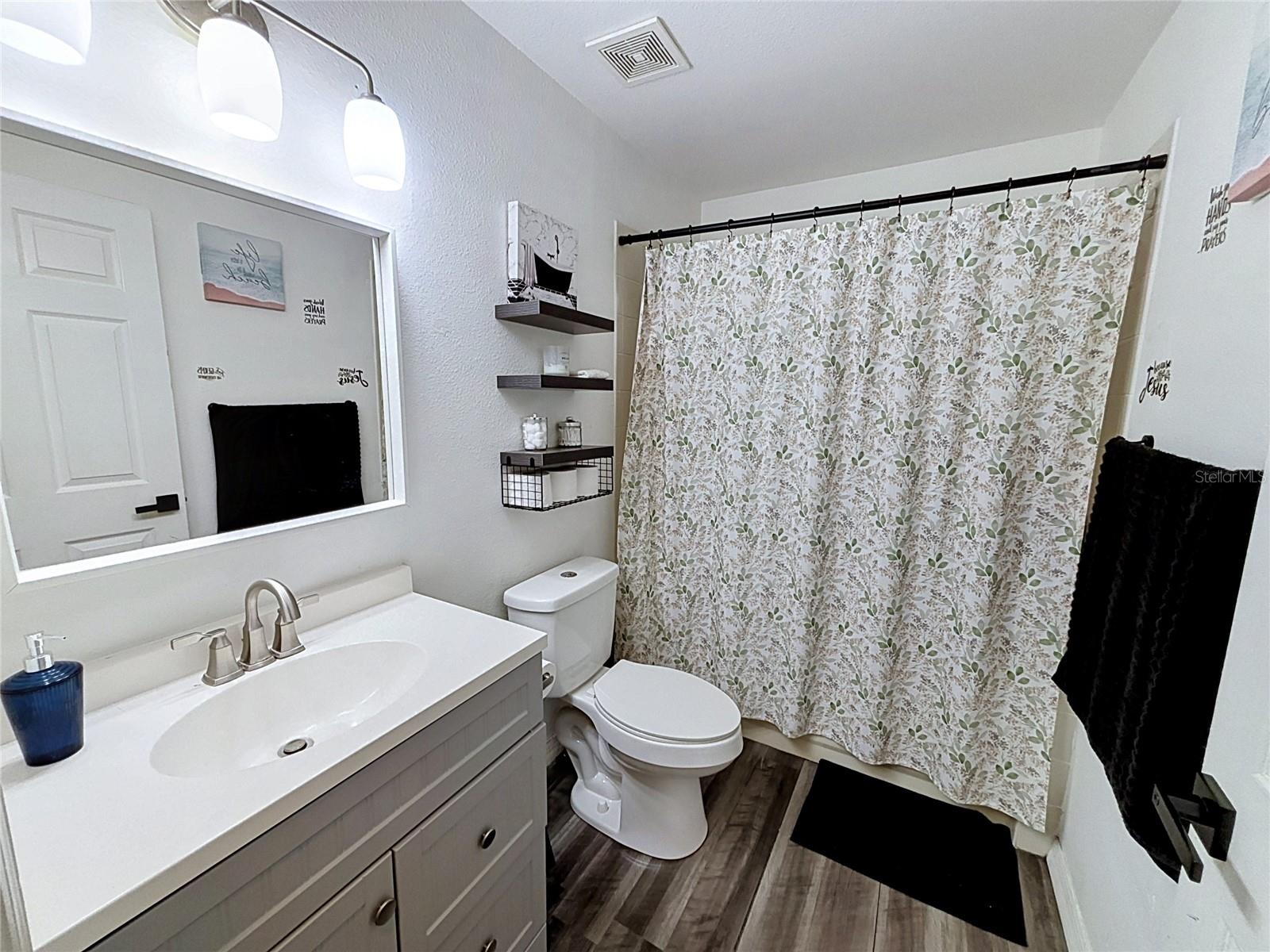 668 Durango Loop St Property Photo 17