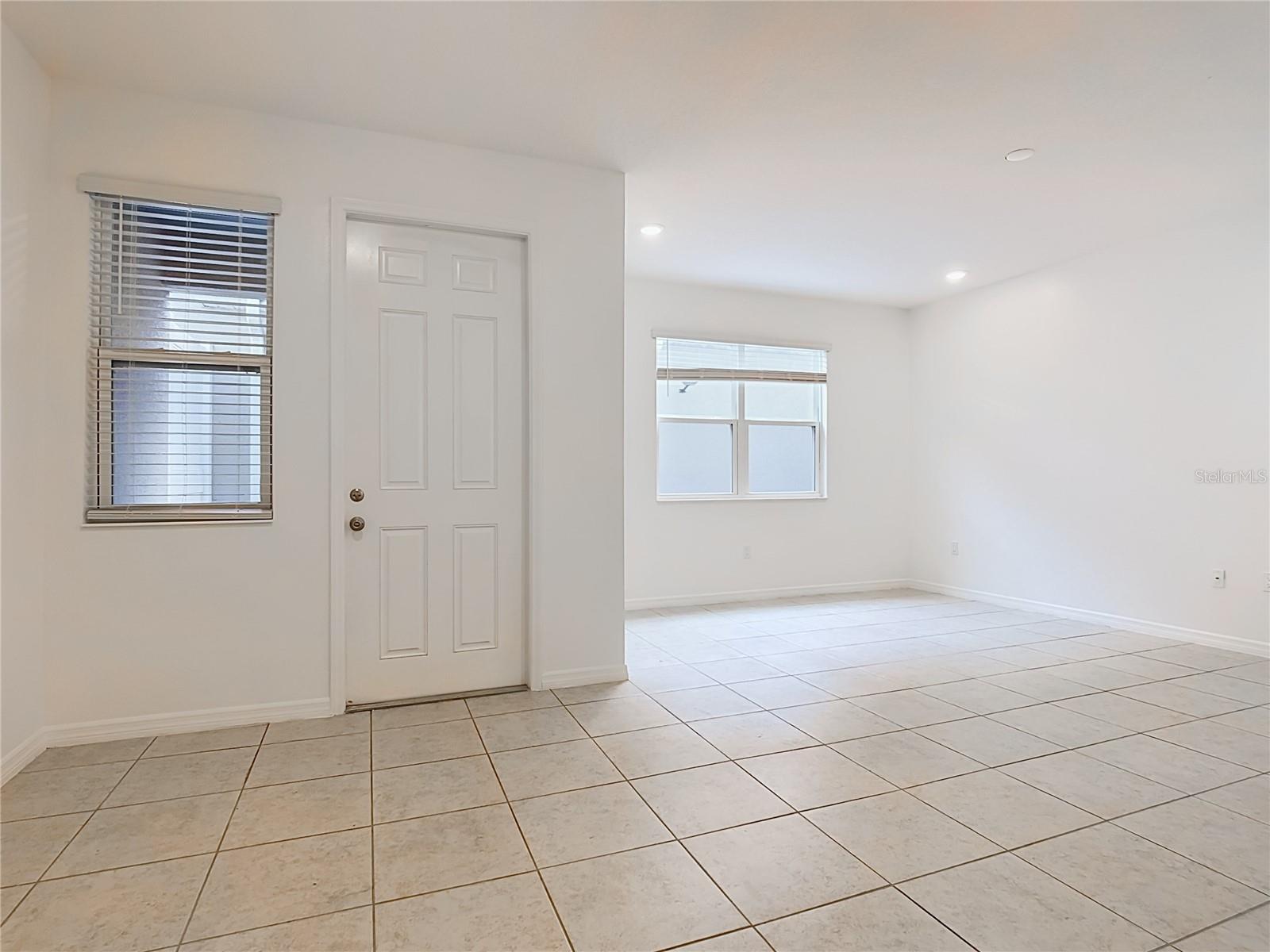 1232 Stockwell Ave Property Photo 14