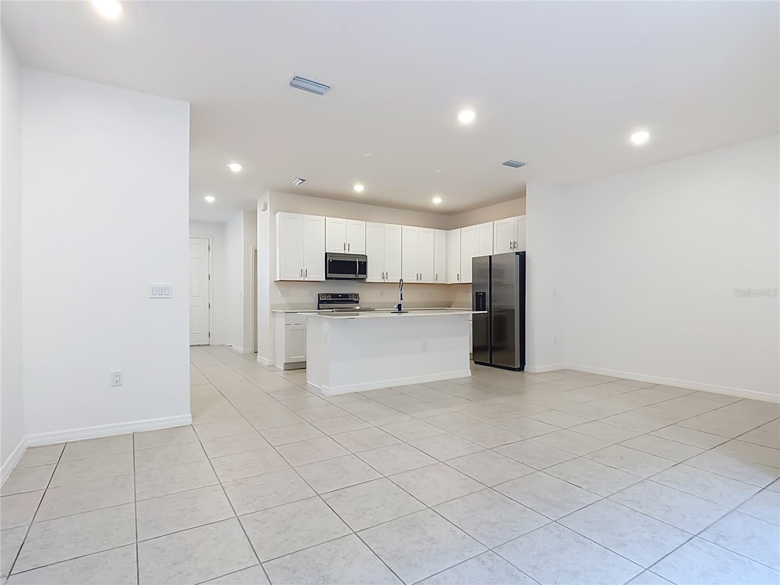 1232 Stockwell Ave Property Photo 17