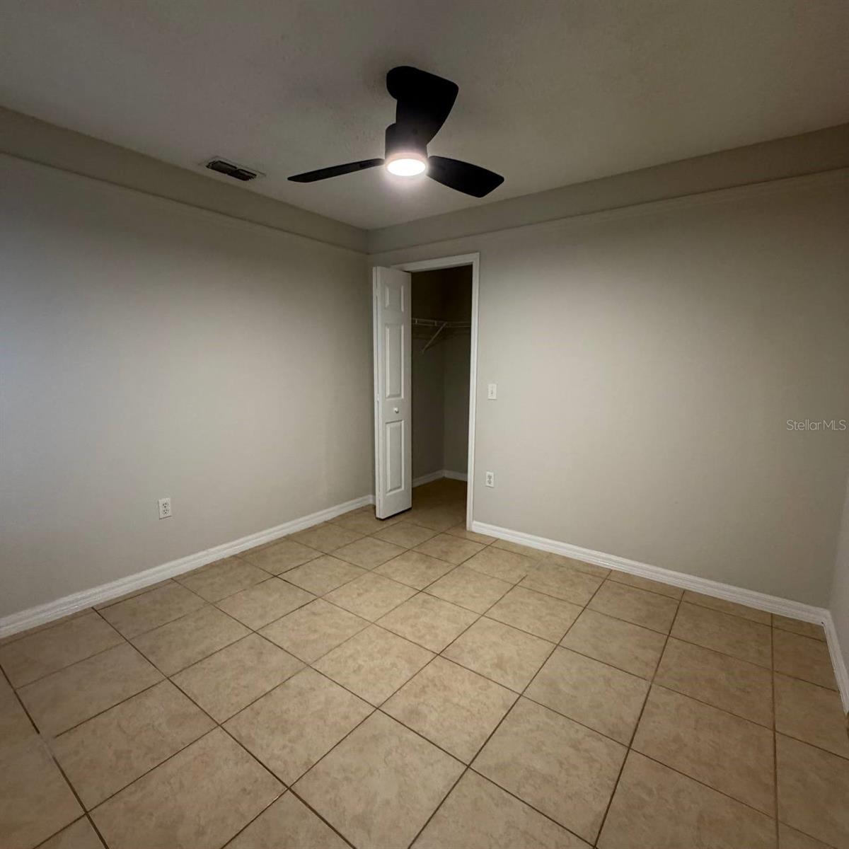 535 Rollins Dr Property Photo 3