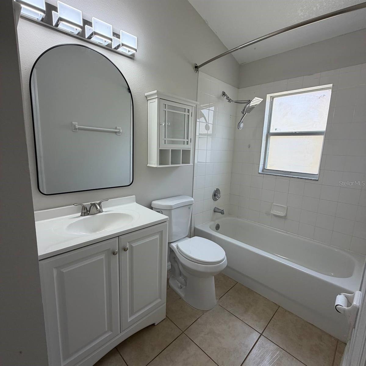 535 Rollins Dr Property Photo 6