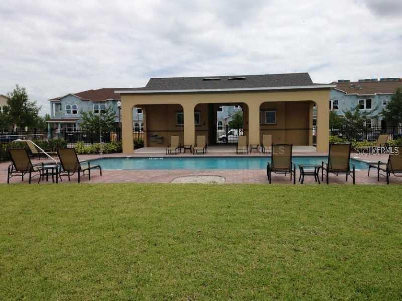 8615 Via Trieste Dr Property Photo 31