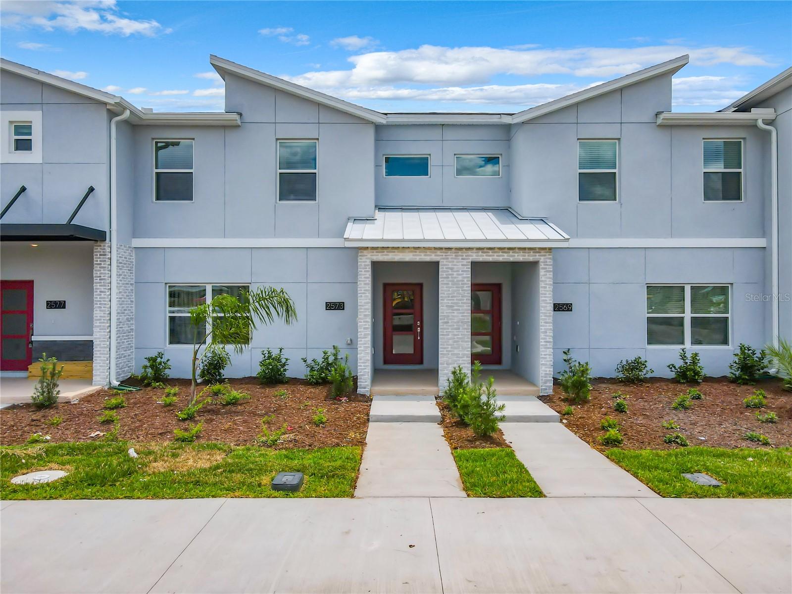2573 READING TRL Property Photo 1