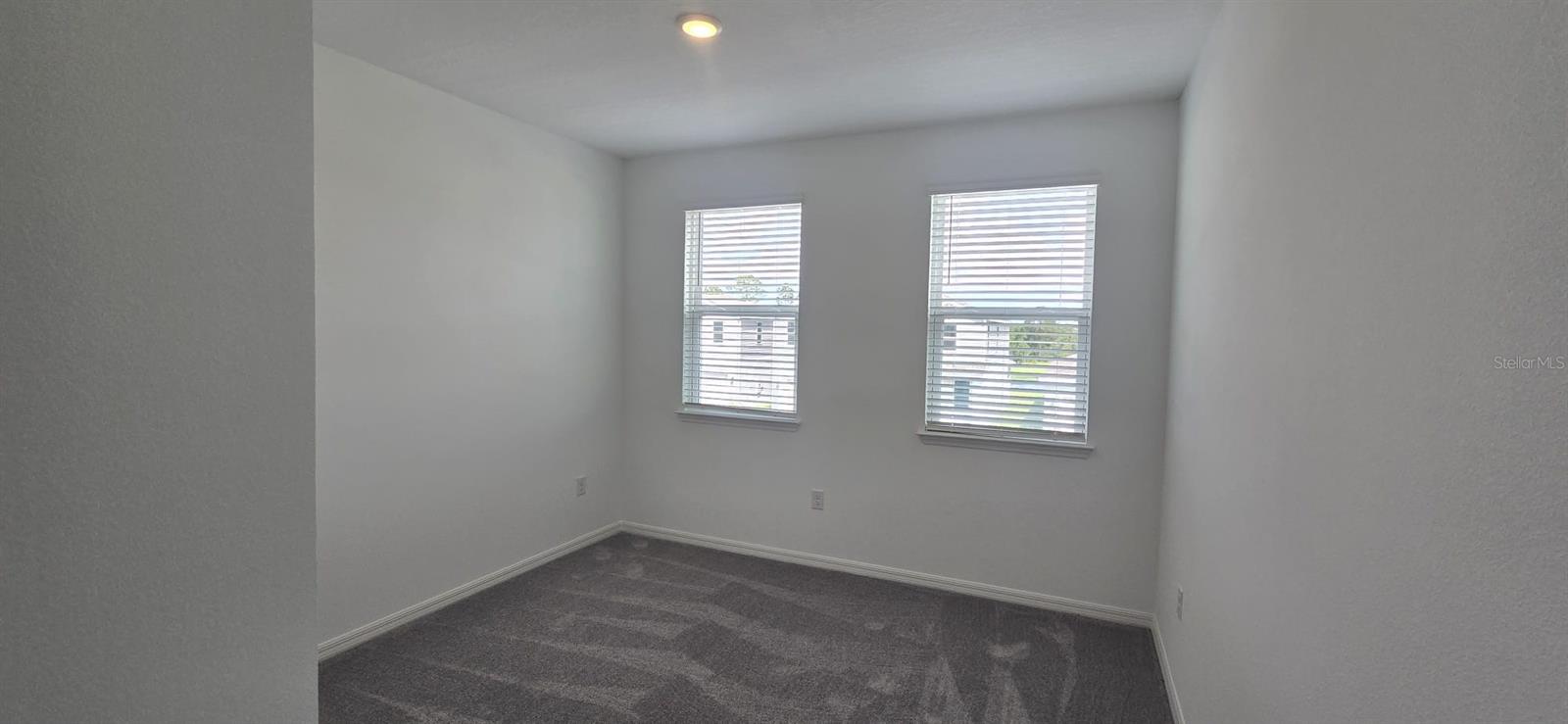 1848 Shadow Box Bnd Property Photo 9