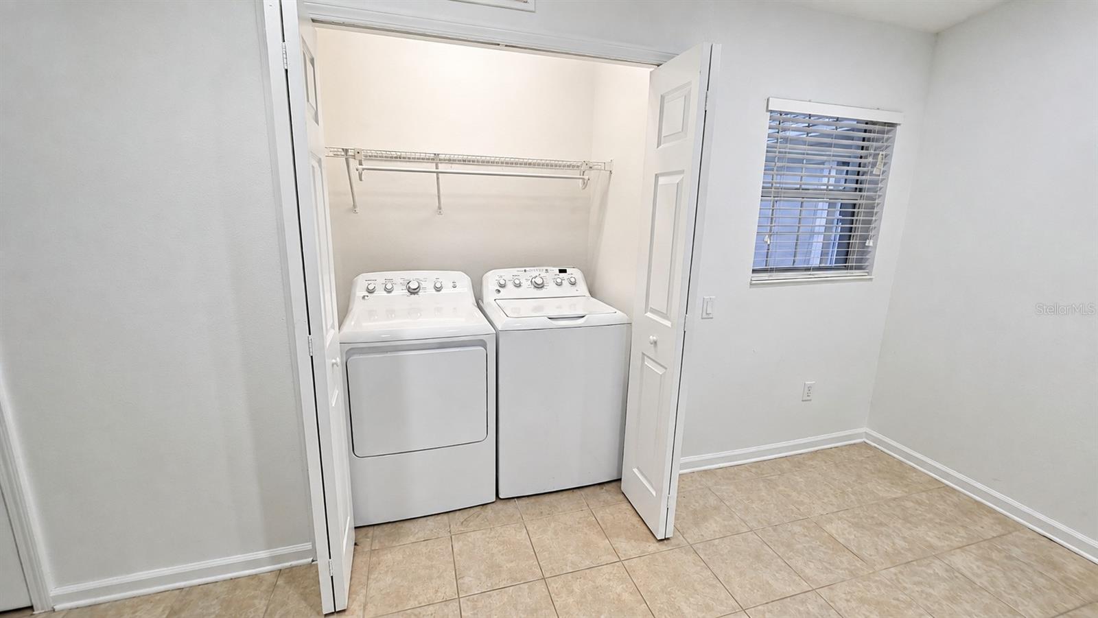 2086 Kings Palace Dr #2086 Property Photo 9