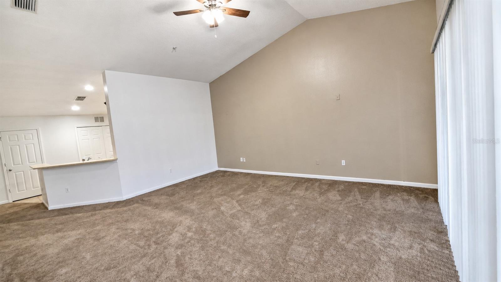 2086 Kings Palace Dr #2086 Property Photo 11