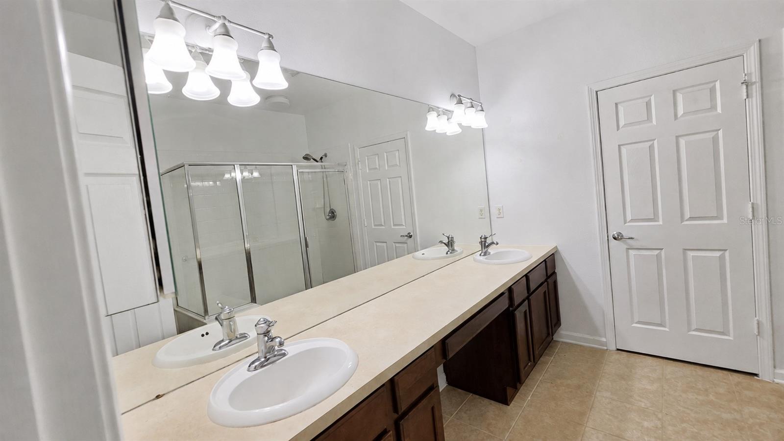 2086 Kings Palace Dr #2086 Property Photo 17