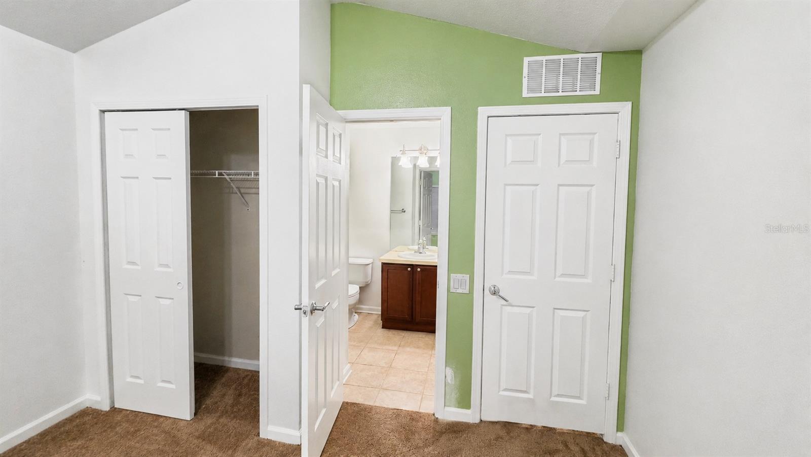 2086 Kings Palace Dr #2086 Property Photo 23