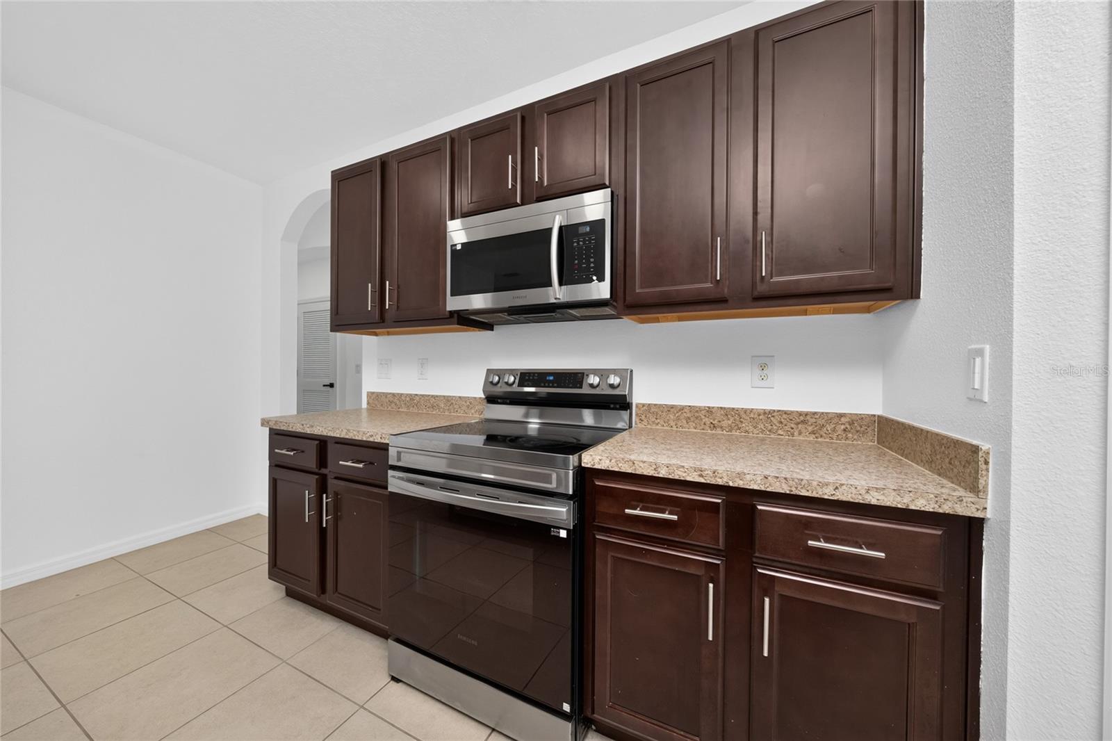 238 Minniehaha Cir Property Photo 30