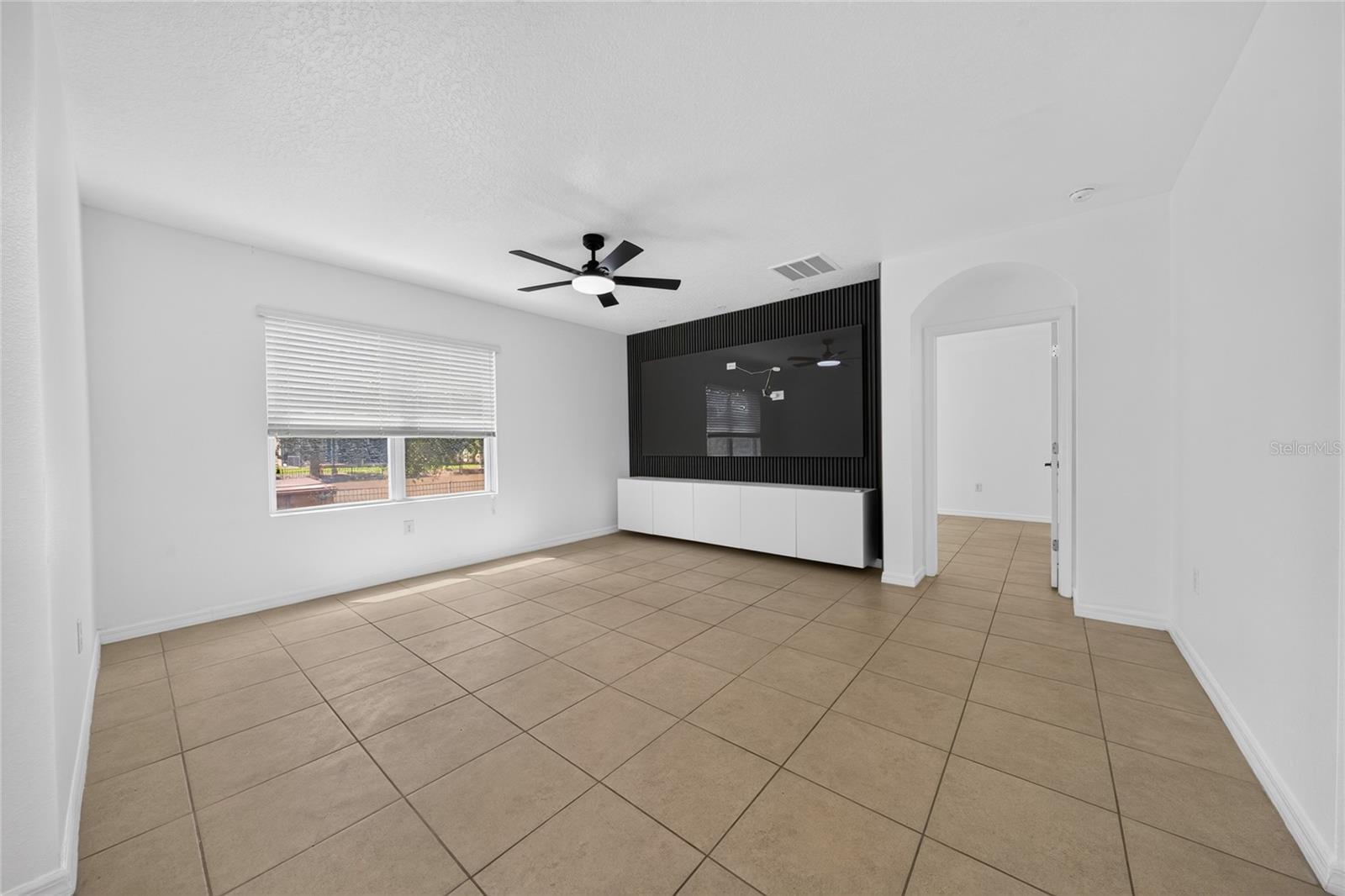 238 Minniehaha Cir Property Photo 32
