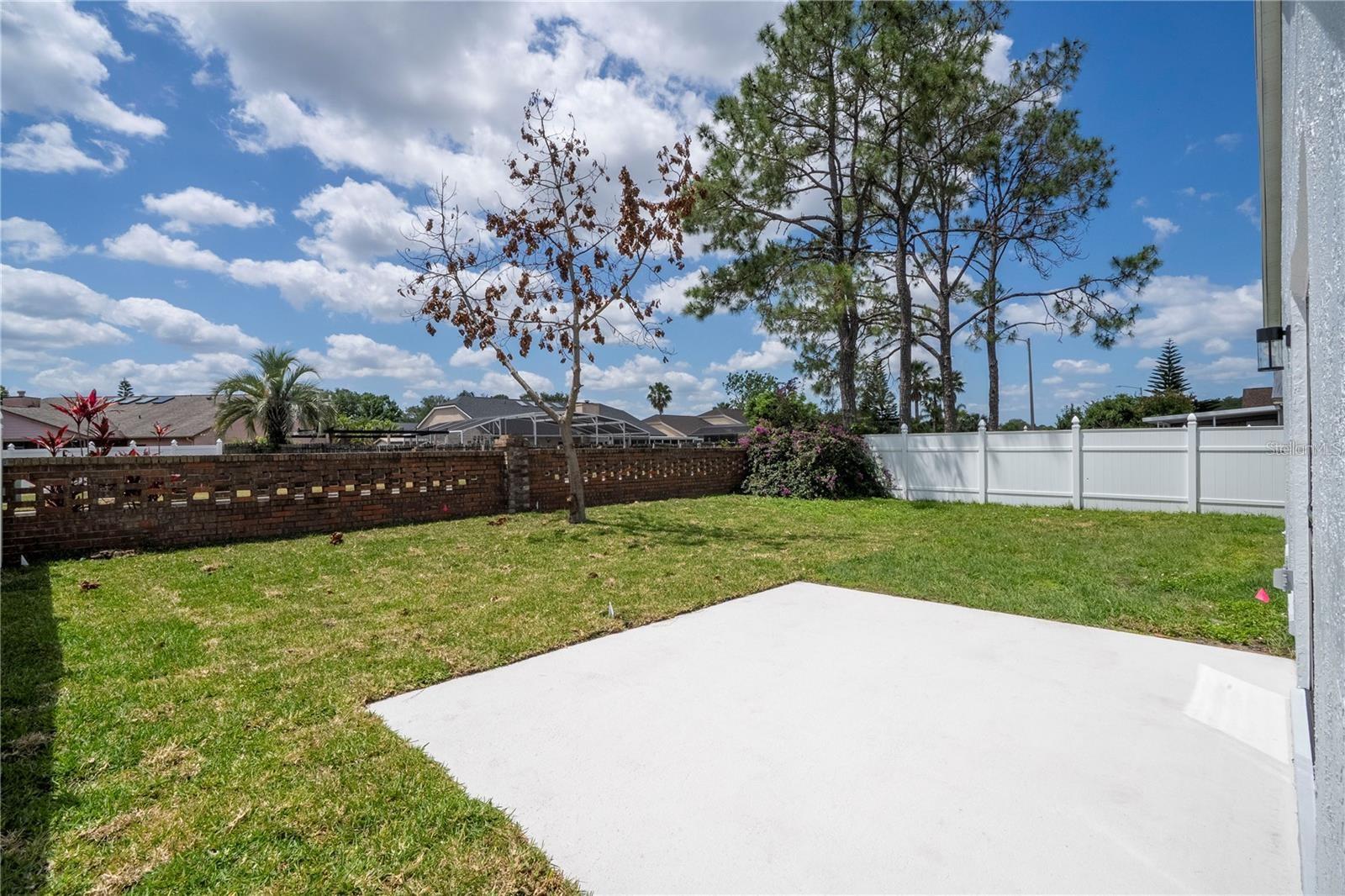 2218 Newt St Property Photo 21