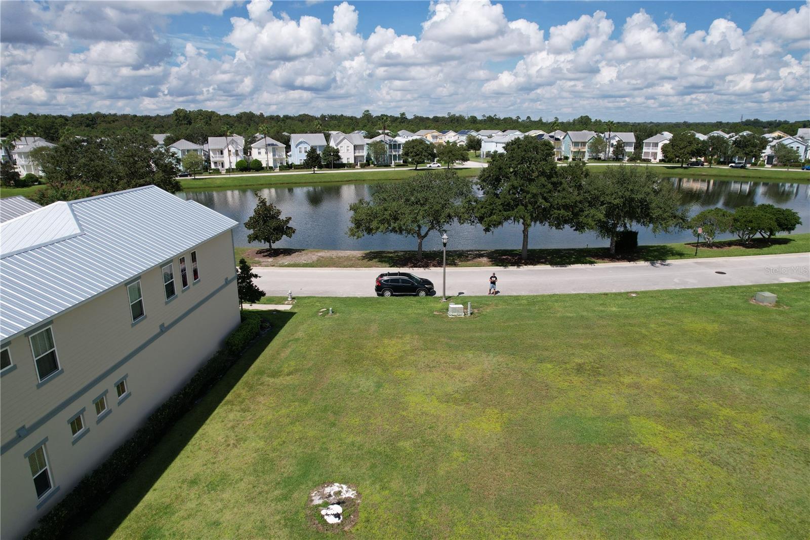 1529 Fairview Cir Property Photo 5