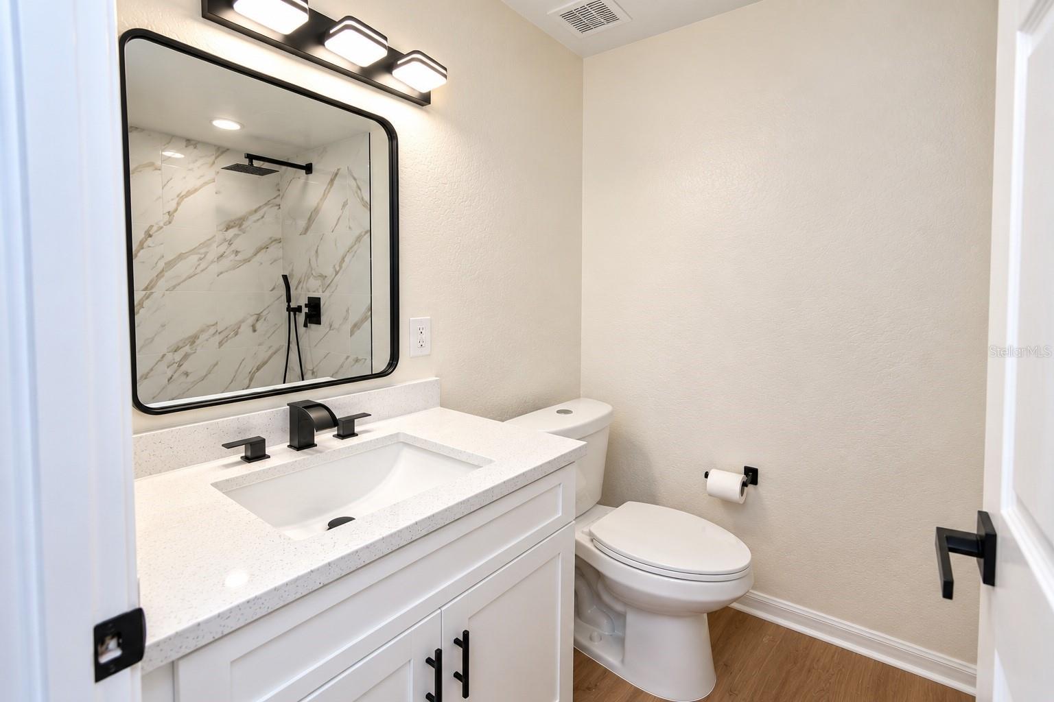 4514 Urban Ct Property Photo 6