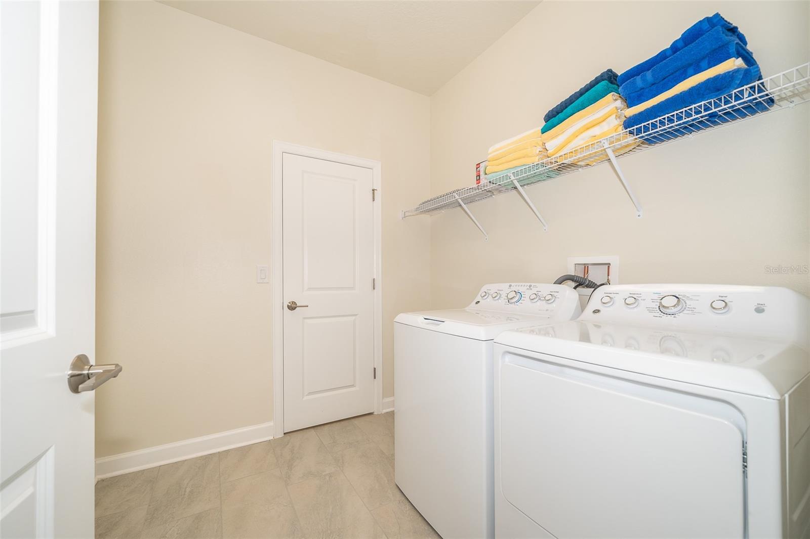 2764 Bookmark Dr Property Photo 22