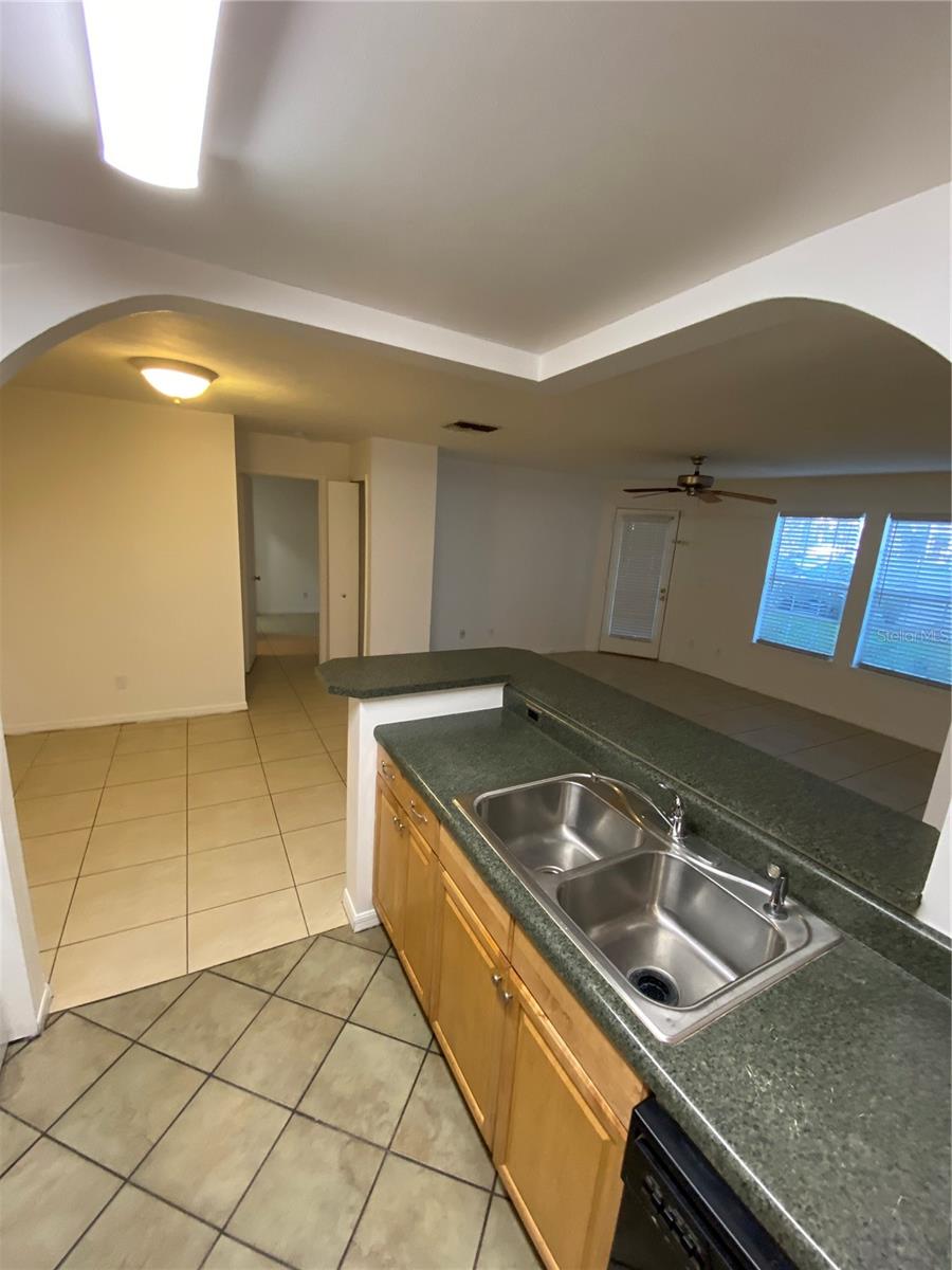 5968 Westgate Dr #101 Property Photo 11