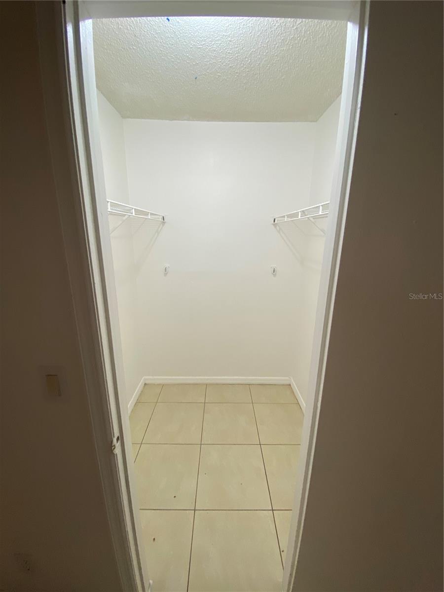 5968 Westgate Dr #101 Property Photo 16