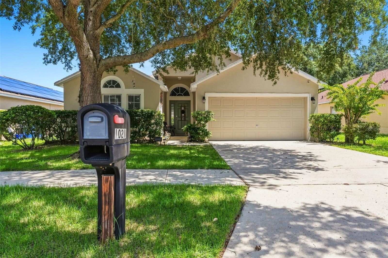1021 OSPREY COVE CIR Property Photo 1